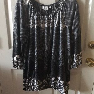 Black, grey and cream top. Plus size.